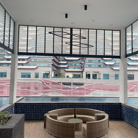Reizz Residence By Leo Suites クアラルンプール エクステリア 写真
