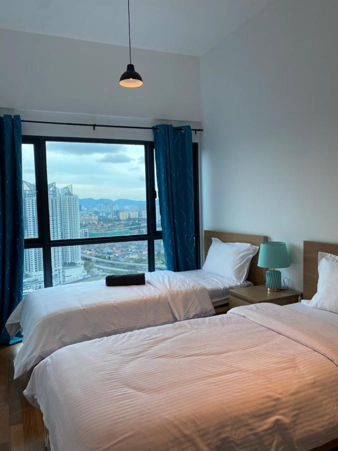 Reizz Residence By Leo Suites クアラルンプール エクステリア 写真