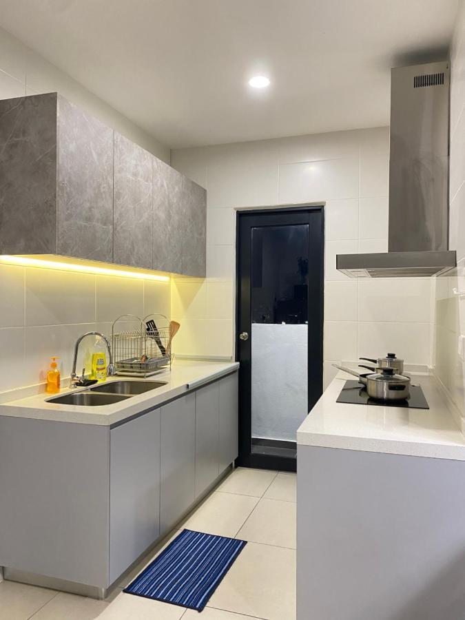 Reizz Residence By Leo Suites クアラルンプール エクステリア 写真