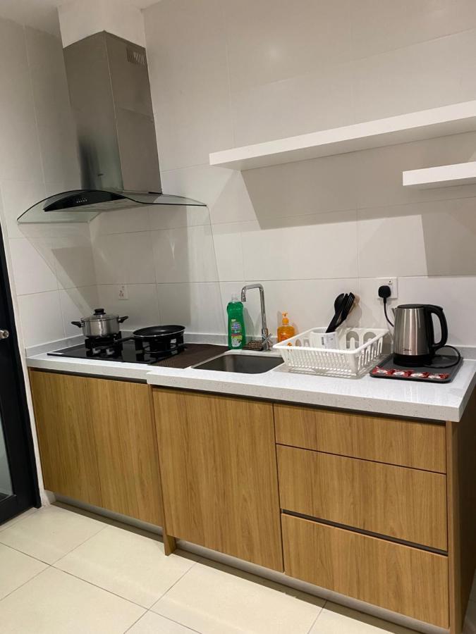 Reizz Residence By Leo Suites クアラルンプール エクステリア 写真
