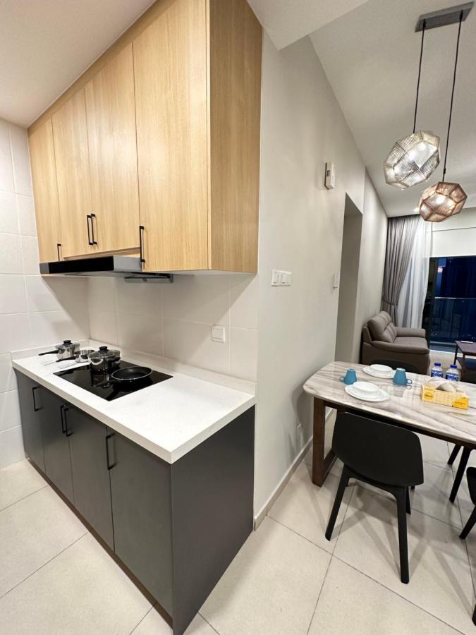 Reizz Residence By Leo Suites クアラルンプール エクステリア 写真